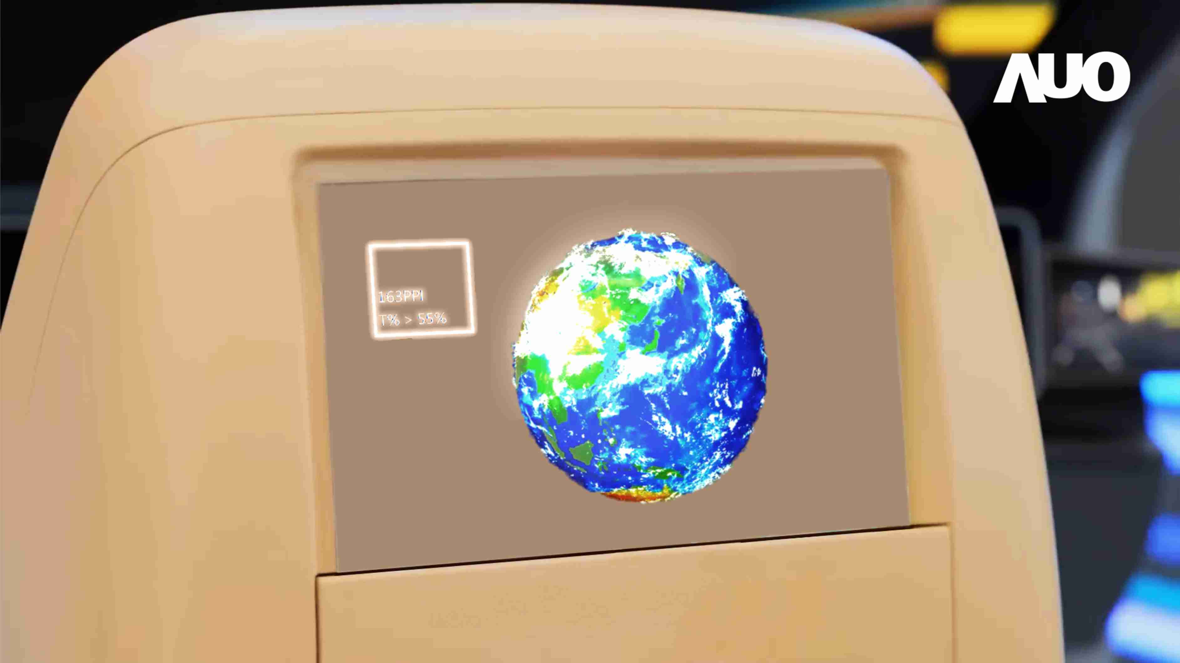 杏悦2突破设计与制程挑战，，，，推出全球最高分辨率163ppi的13.5吋透明Micro LED面板，，，，并积极布局智能车市场，，，，以期拓展透明显示应用的可能性